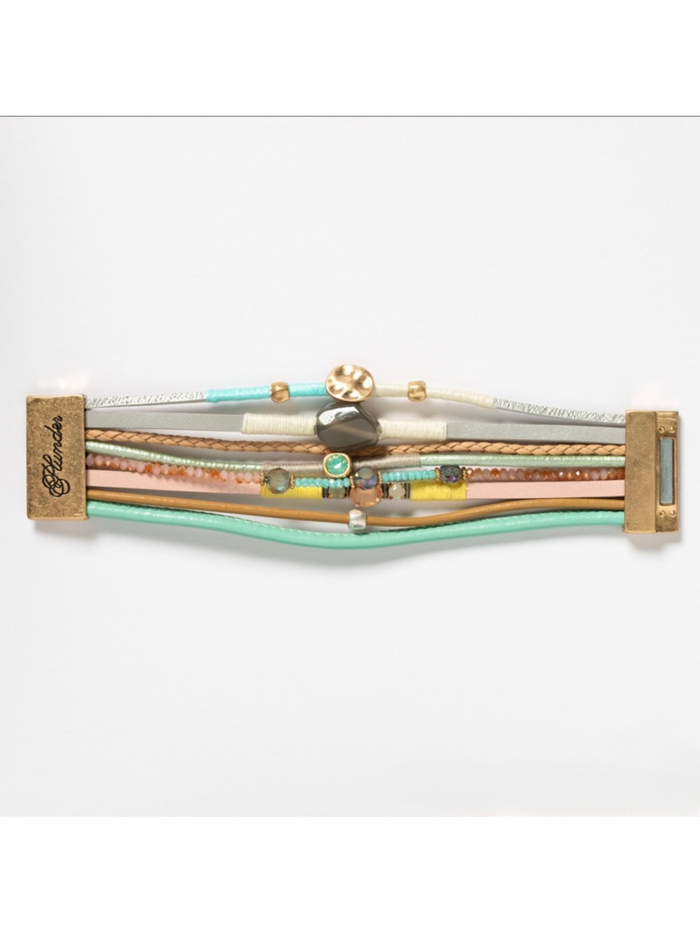 🆕 Kensie Magnetic Layered Bracelet - Picture 3 of 6